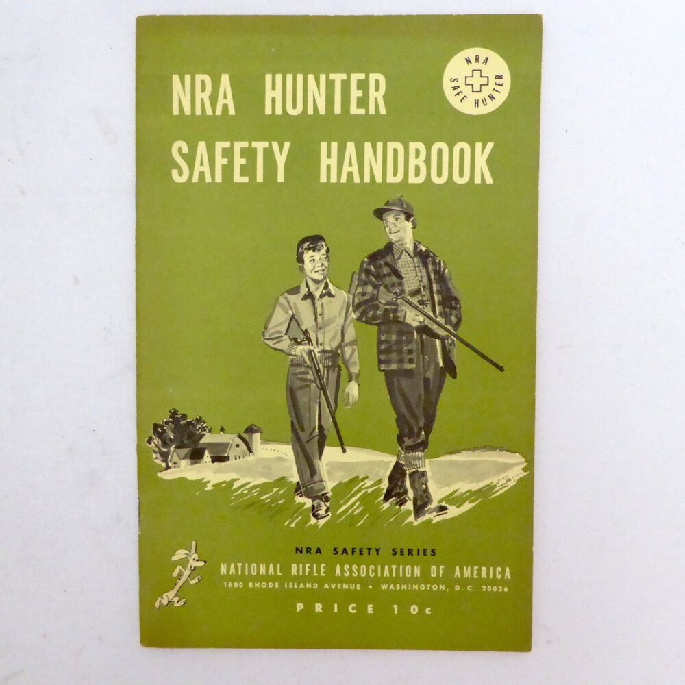 NEW VINTAGE 1959 NRA HUNTER SAFETY HANDBOOK SOFT COVER BOOKLET